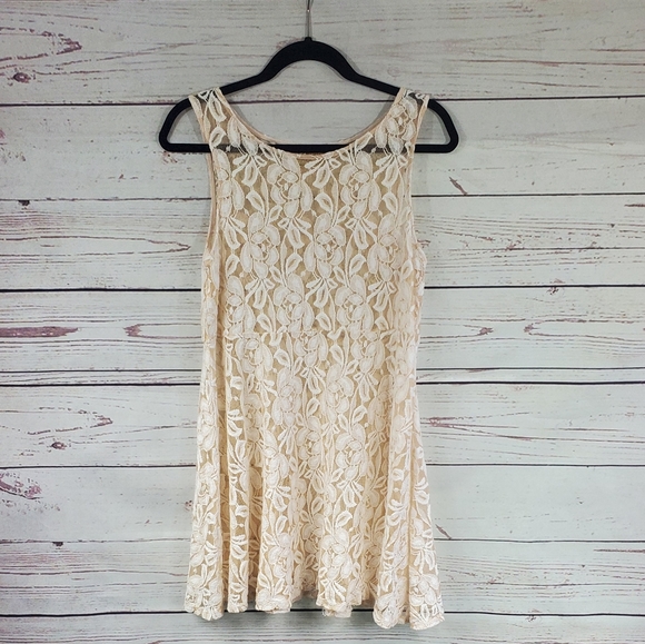 Free People Dresses & Skirts - 🍭Free People Lace boho Dress